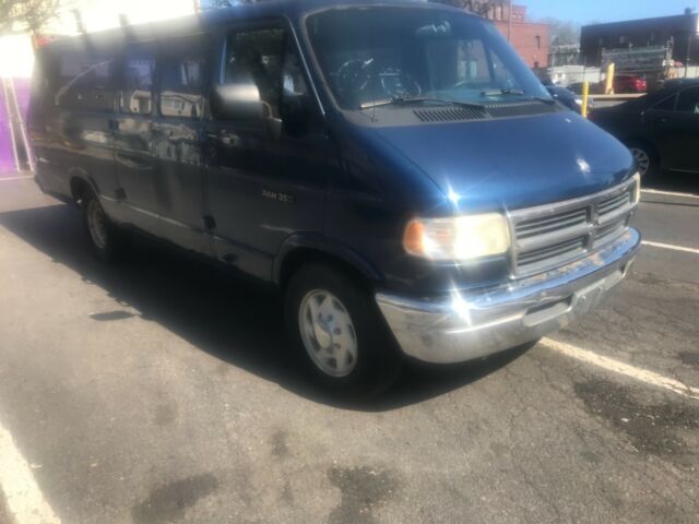 1994 Dodge Ram Van - photo 8