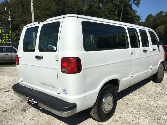 1994 Dodge Other Base Extended Passenger Van 3-Door - photo 10