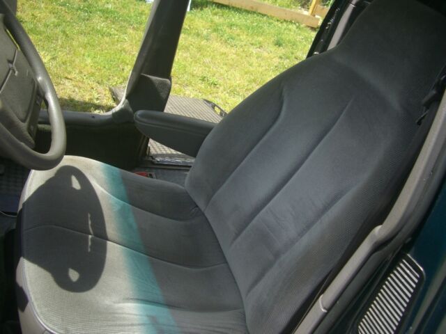 1994 Dodge Grand Caravan Wheel Chair Side Ramp Handicap Mobility Van - photo 11