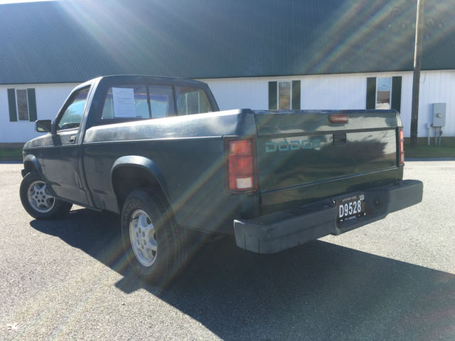 1994 Dodge Dakota Sport Standard Cab Pickup 2-Door - photo 6