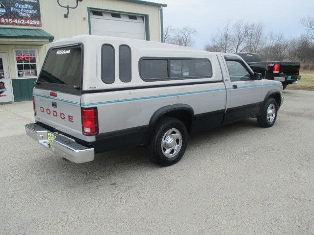 1994 Dodge Dakota WS Reg. Cab 6.5-ft. Bed 2WD - photo 5