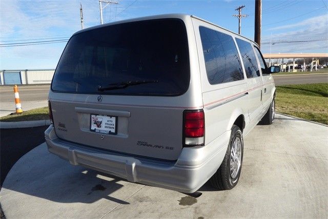 1994 Dodge Grand Caravan SE - photo 6