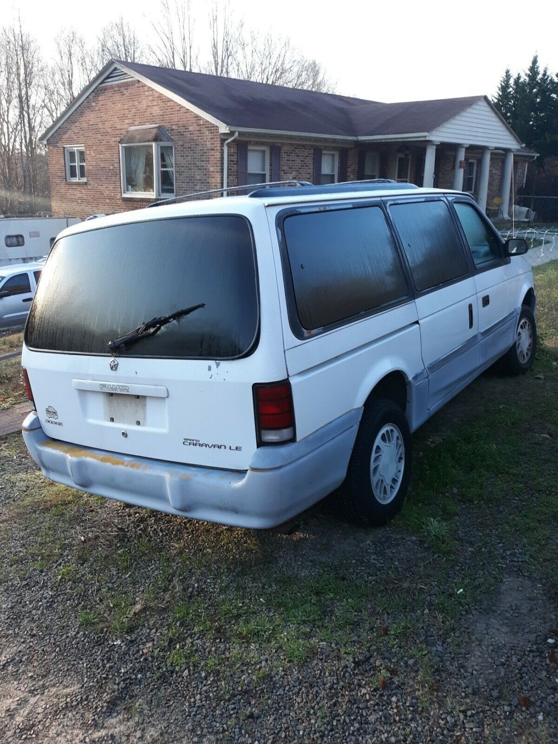 1994 Dodge Grand Caravan LE - photo 3