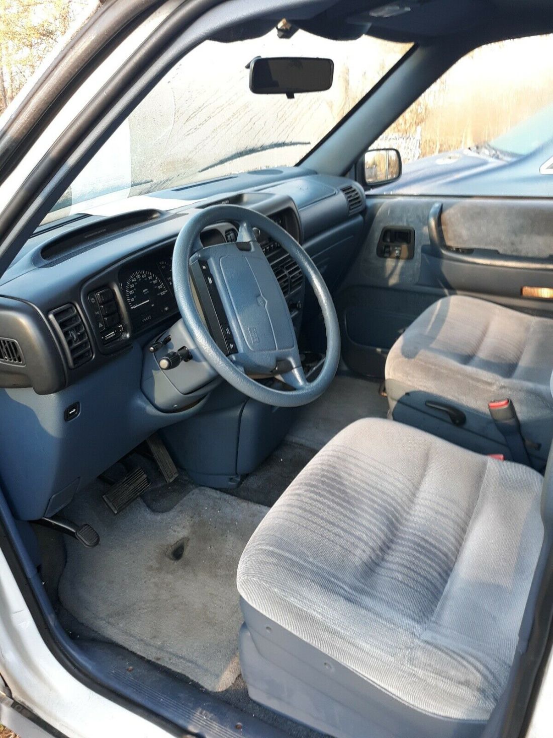 1994 Dodge Grand Caravan LE - photo 5