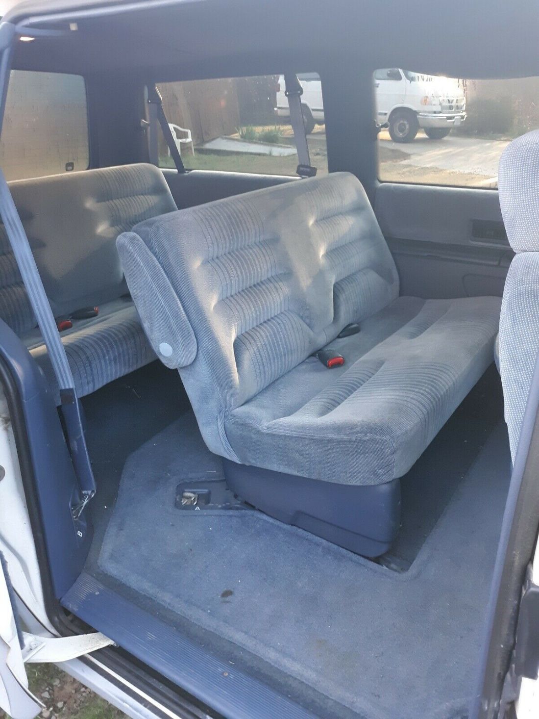 1994 Dodge Grand Caravan LE - photo 7