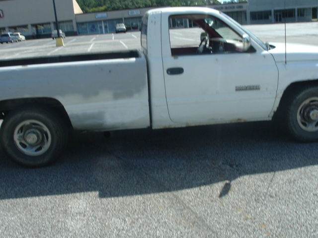 1994 Dodge Ram 2500 - photo 6
