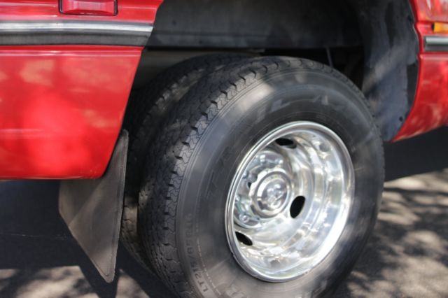 1994 Dodge Ram 3500 - photo 8