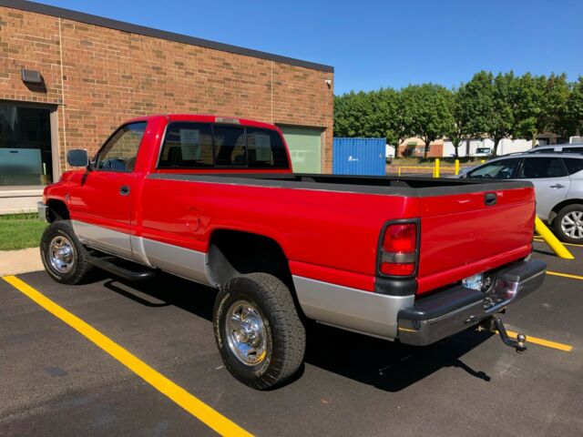 1994 Dodge Ram 2500 SLT 2-Tone - photo 2