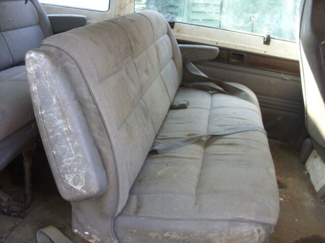 1994 Dodge Ram Van - photo 9