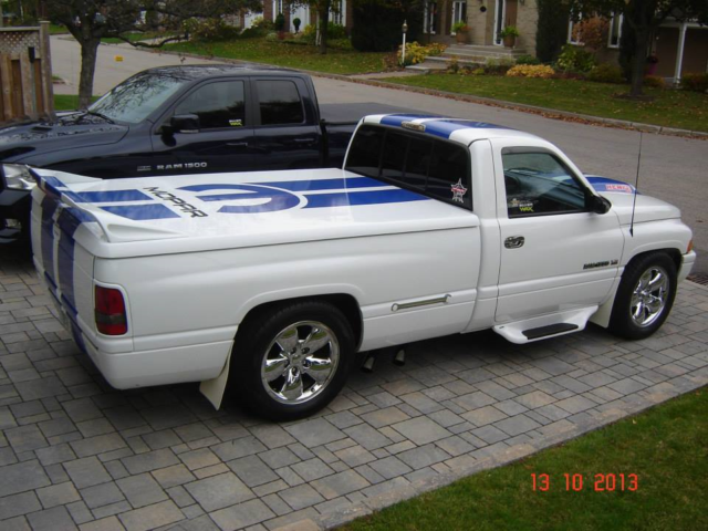 1994 Dodge Ram 1500 392ci Hemi air bagged 1994 Dodge Ram 1500