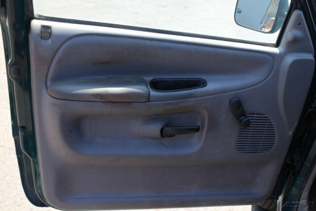 1994 Dodge Ram 1500 LT - photo 10