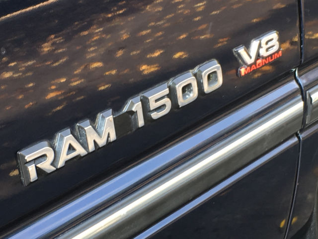 1994 Dodge Ram 1500 Laramie SLT - photo 4