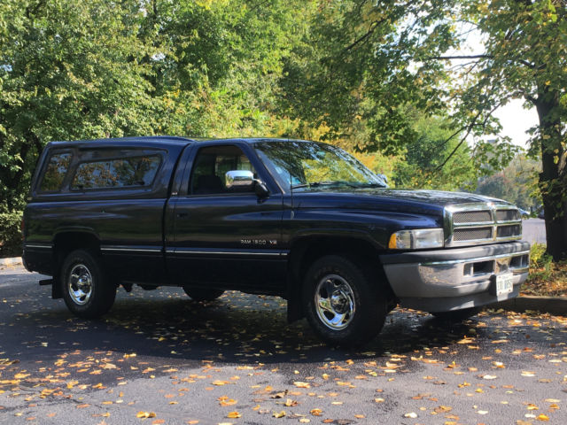 1994 Dodge Ram 1500 Laramie SLT - photo 8