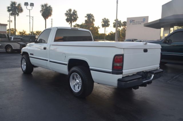 1994 Dodge Ram 2500 ST - photo 4
