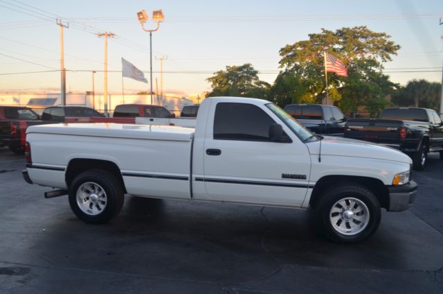 1994 Dodge Ram 2500 ST - photo 6