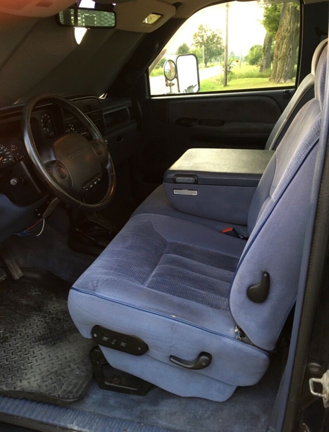 1994 Dodge Ram 2500 - photo 7