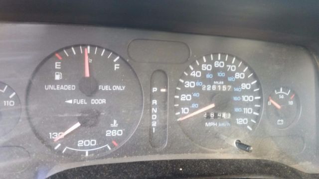 1994 Dodge Ram 2500 - photo 10