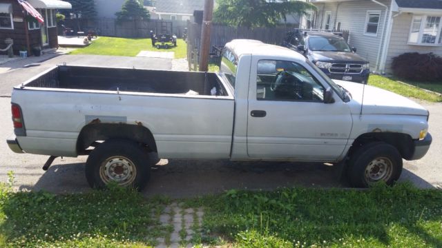 1994 Dodge Ram 2500 - photo 6