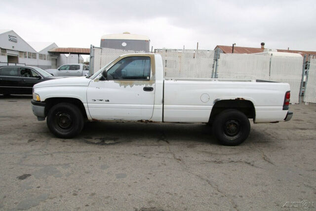 1994 Dodge Ram 2500 - photo 6