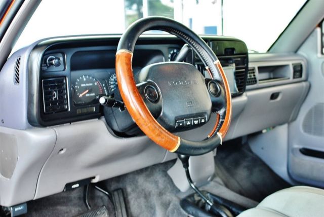 1994 Dodge Ram 2500 HD Custom 4x4 Turbo Diesal Wow! - photo 7