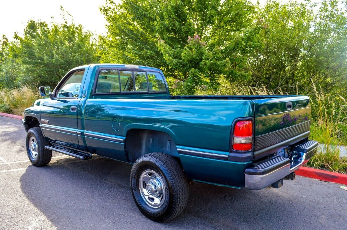 1994 Dodge Ram 2500 ~ 4X4 ~ 140K MILES ~ 12 VALVE ~ 5.9L CUMMMINS - photo 2