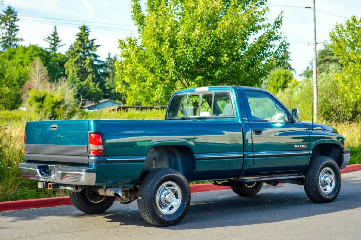 1994 Dodge Ram 2500 ~ 4X4 ~ 140K MILES ~ 12 VALVE ~ 5.9L CUMMMINS - photo 5