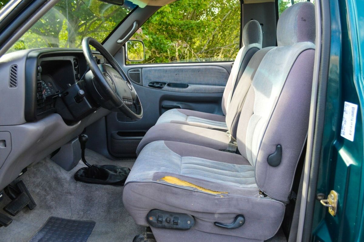 1994 Dodge Ram 2500 ~ 4X4 ~ 140K MILES ~ 12 VALVE ~ 5.9L CUMMMINS - photo 6