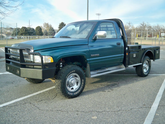 1994 Dodge Ram 2500 Standard Cab Pickup 2-Door SLT 4X4 5.9L Cummins Diesel Auto. 1994 Dodge Ram 2500 Regular Cab Flatbed