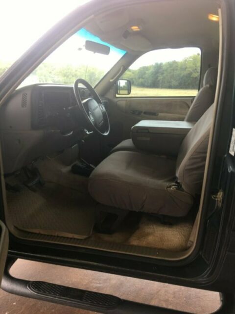 1994 Dodge Ram 3500 - photo 10