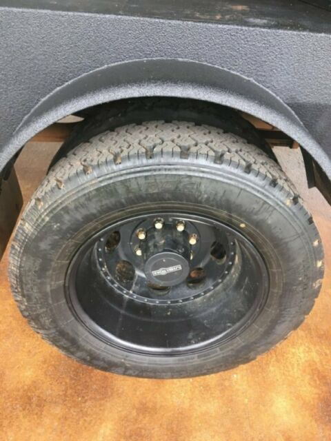 1994 Dodge Ram 3500 - photo 9