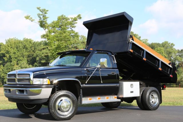 1994 DODGE RAM 3500 SLT DUMP 5.9L DIESEL 5SPD 10K ACTUAL MILES 1OWNER NO RESERVE 1994 Dodge Ram 3500 SLT 5.9 DUMP