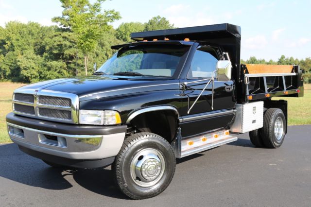 1994 Dodge Ram 3500 SLT 5.9 DUMP - photo 3