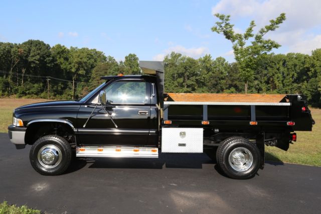 1994 Dodge Ram 3500 SLT 5.9 DUMP - photo 5