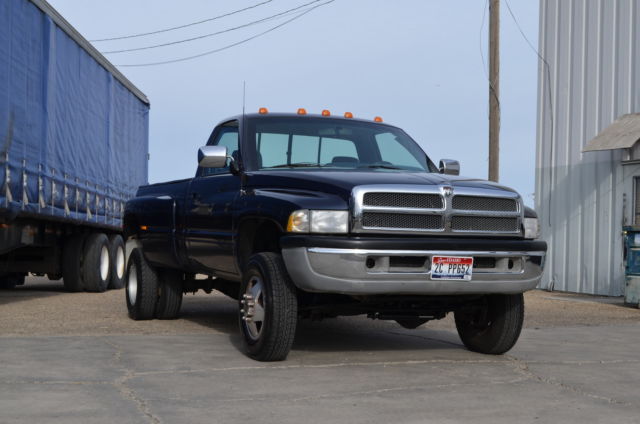 1994 Dodge Ram 3500 SLT Laramie Standard Cab 4x4 Pickup 2-Door 5.9L LOW MILES 1994 Dodge Ram 3500 Base Standard Cab Pickup 2-Door