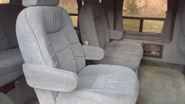 1994 Dodge Ram Van - photo 10