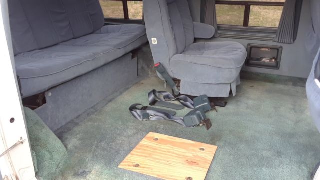 1994 Dodge Ram Van - photo 11
