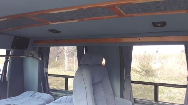 1994 Dodge Ram Van - photo 12