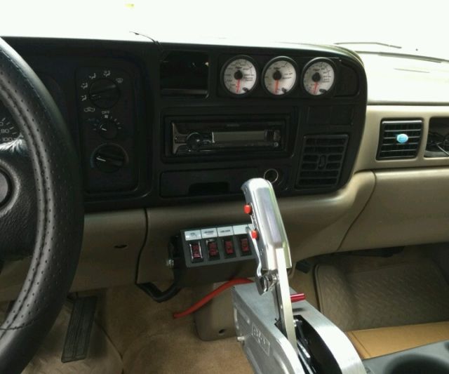 1994 Dodge Ram 2500 - photo 7