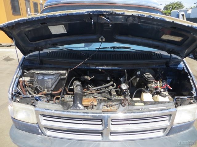 1994 Dodge Ram 2500 - photo 9