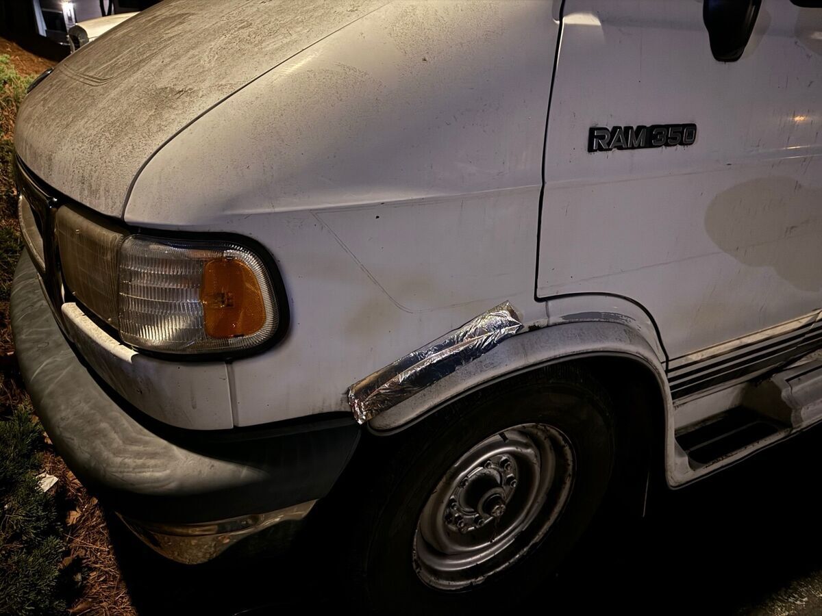 1994 Dodge Ram Van RV    CLASS B  DODGE RAM  5.2 - photo 8