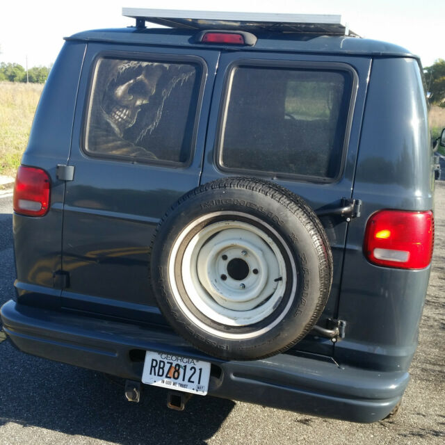 1994 Dodge Ram Van - photo 4