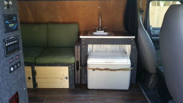 1994 Dodge Ram Van - photo 5