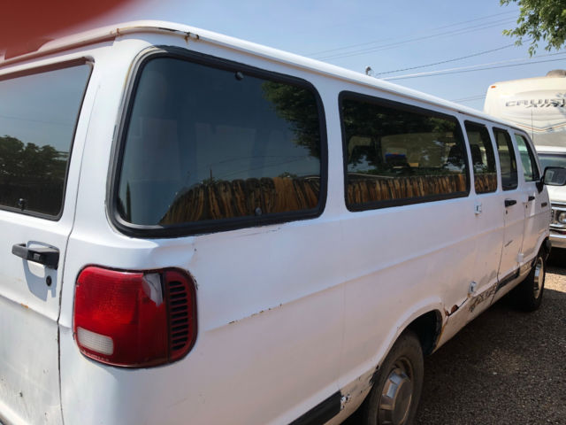 1994 Dodge Ram Van - photo 4