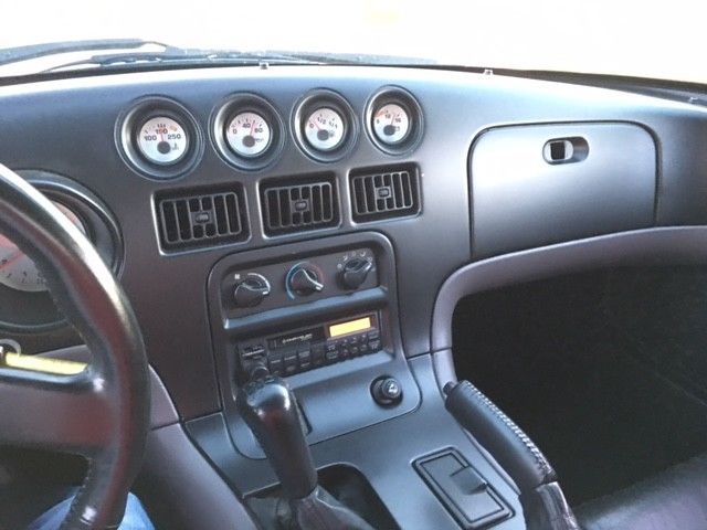 1994 Dodge Viper RT/10 - photo 12