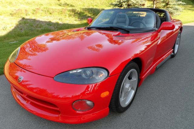1994 DODGE VIPER RT/10 100% ORIGINAL WITH ONLY 14,498 MILES 1994 Dodge Viper