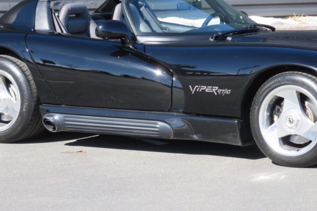 1994 Dodge Viper Base Convertible 2-Door - photo 3