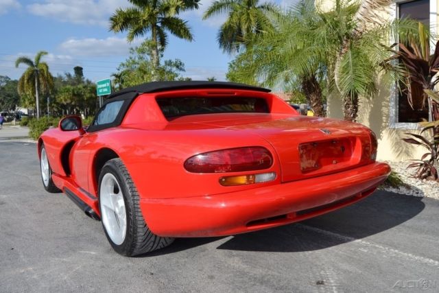1994 Dodge Viper RT/10 - photo 12