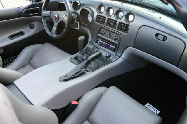 1994 Dodge Viper RT/10 - photo 12