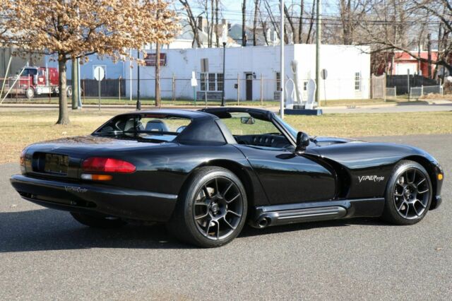 1994 Dodge Viper RT/10 - photo 3