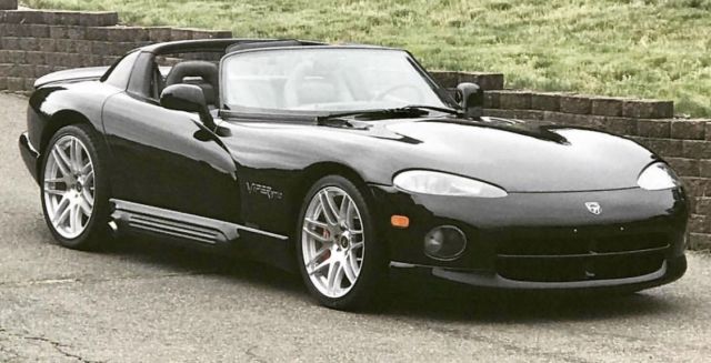 1994 Dodge Viper RT/10 - photo 4